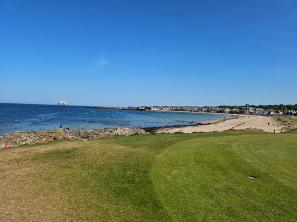 f79a3bce 9d29 411f a429 dfdc0d29cd5c